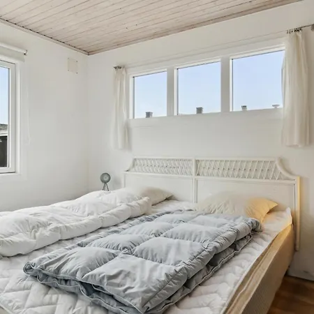 In With Wifi Holiday home *